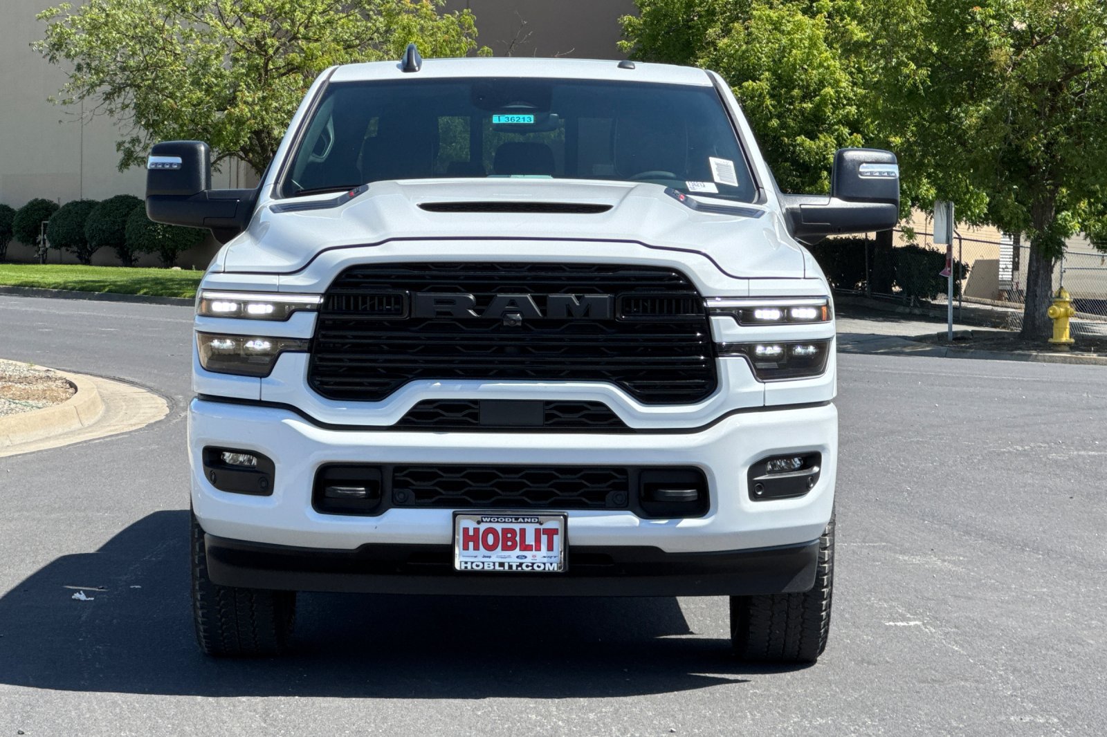 New 2026 RAM 2500 Laramie AWD/4WD image 8