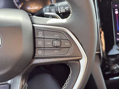 New 2025 Jeep Grand Cherokee Laredo X image 14