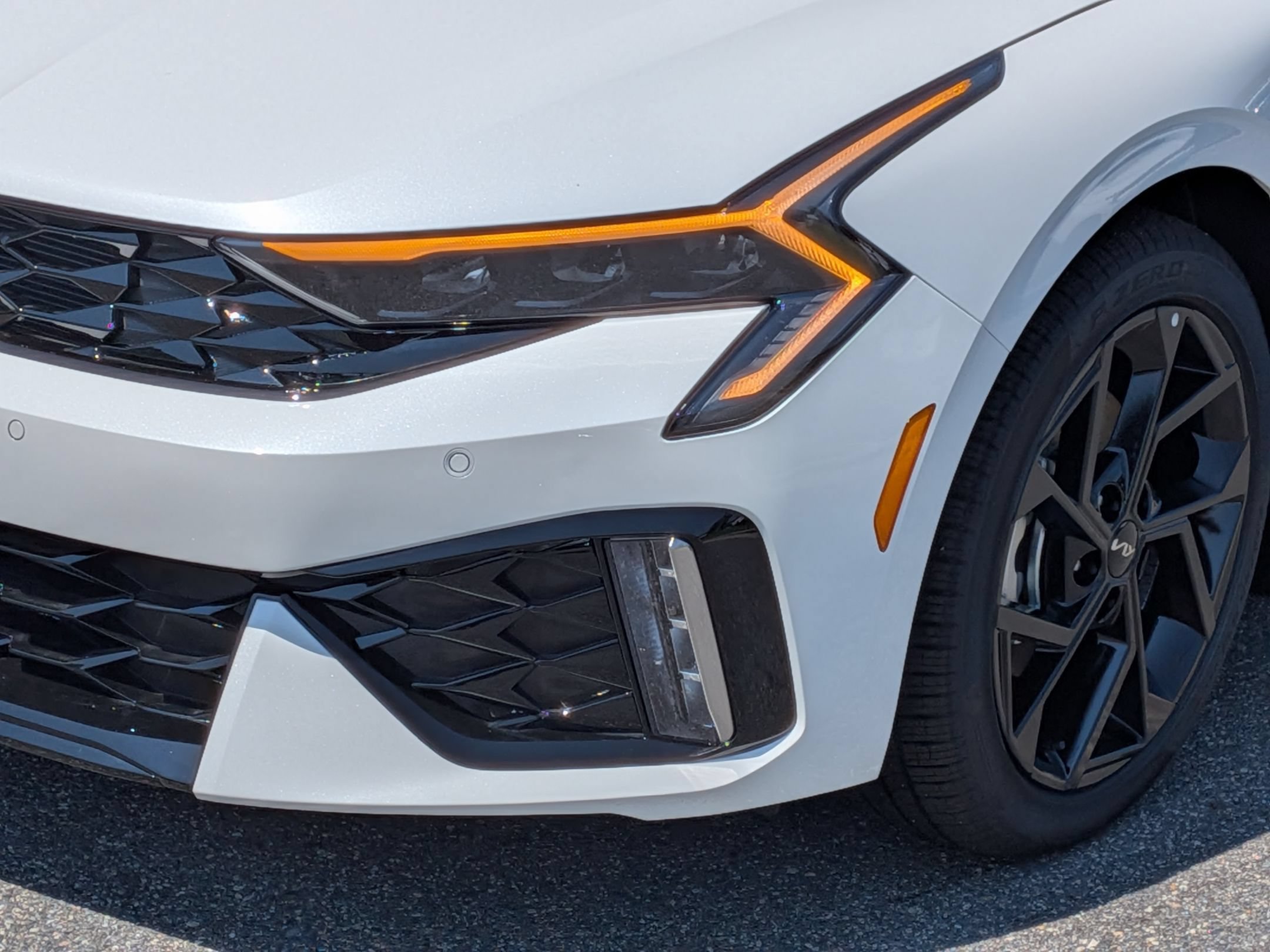 New 2026 Kia K5 GT-Line w/ GT-Line Premium Package FWD image 9