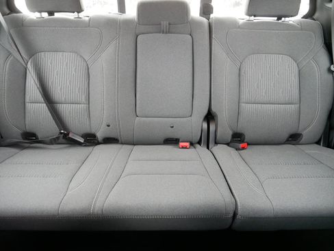 Used 2022 RAM 1500 Big Horn image 13