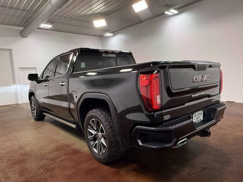 Used 2021 GMC Sierra 1500 Denali w/ Denali Ultimate Package AWD/4WD image 36