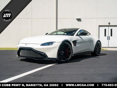 Used 2019 Aston Martin V8 Vantage Coupe RWD image 1