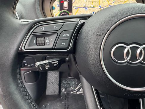 Used 2018 Audi A3 e-tron Prestige w/ Prestige Package image 32