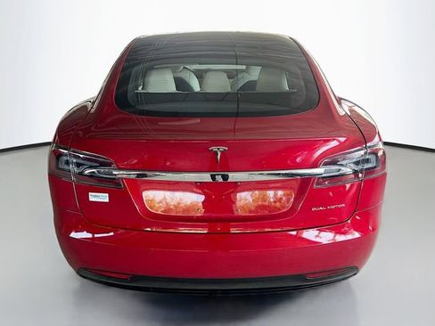 Used 2020 Tesla Model S Long Range Plus image 7