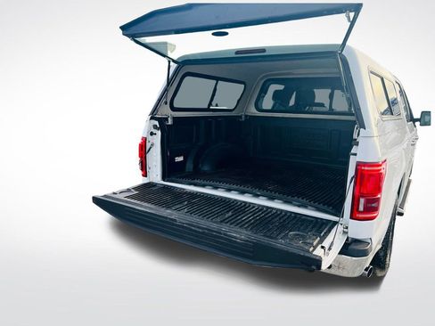 Used 2015 Ford F150 XLT w/ Equipment Group 302A Luxury image 37