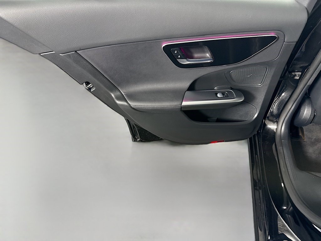 Used 2026 Mercedes-Benz C 300 Sedan image 24
