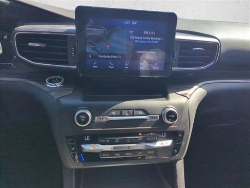 Used 2020 Ford Explorer Limited image 8