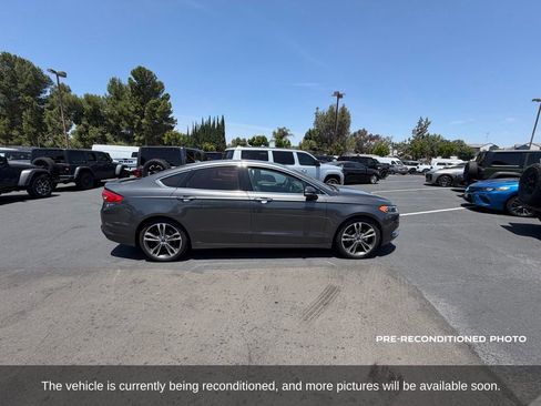 Used 2017 Ford Fusion Titanium FWD image 7