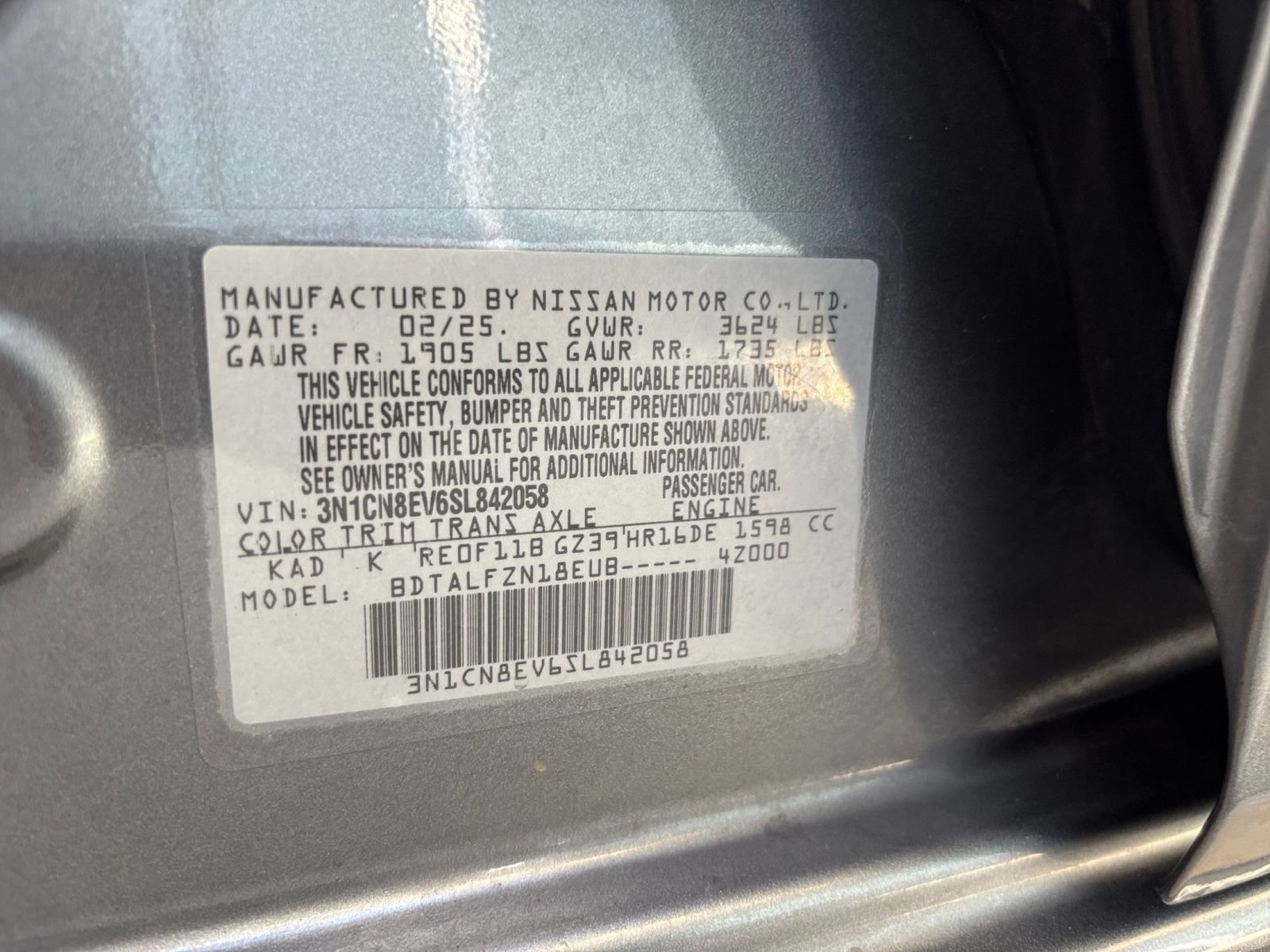 Used 2025 Nissan Versa SV FWD image 27