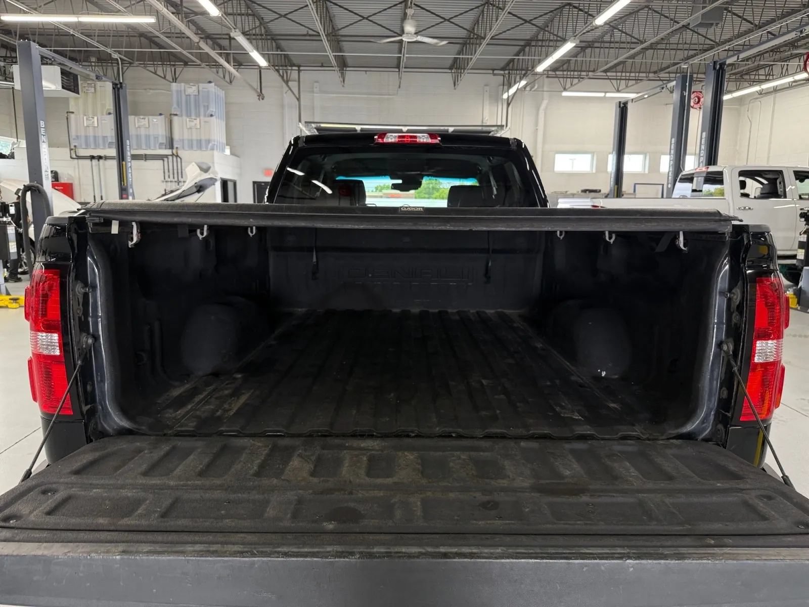 Used 2018 GMC Sierra 2500 Denali w/ Snow Plow Prep Package AWD/4WD image 35