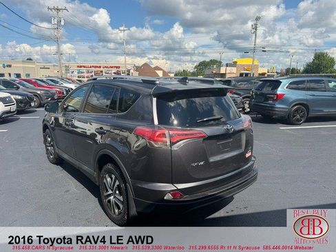 Used 2016 Toyota RAV4 LE AWD/4WD image 5