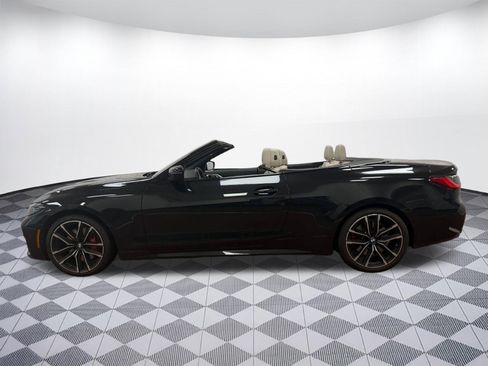 Certified 2024 BMW 440i xDrive Convertible w/ Premium Package image 2