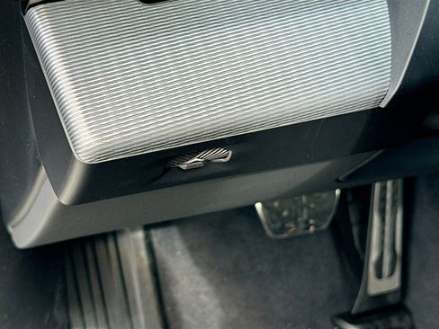 New 2025 BMW 530i 530i w/ M Sport Package image 10