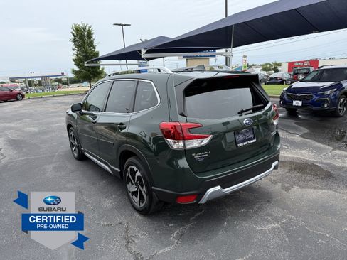 Used 2022 Subaru Forester Touring AWD/4WD image 5