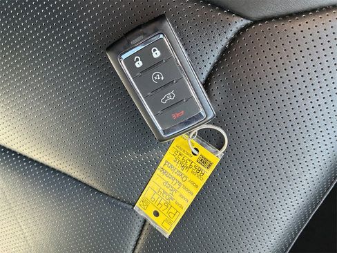 Used 2024 Jeep Grand Cherokee Overland w/ Trailer Tow Package image 26