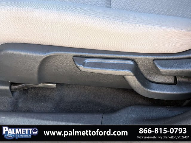 Used 2016 Honda HR-V LX image 19