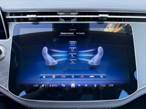 Used 2026 Mercedes-Benz E 350 4MATIC Sedan image 24