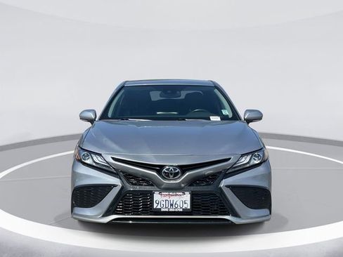 Used 2023 Toyota Camry XSE FWD image 2