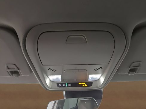 Used 2023 Cadillac XT4 Luxury FWD image 39