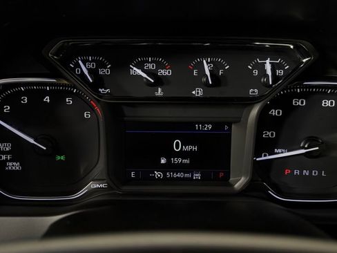 Used 2022 GMC Sierra 1500 SLE AWD/4WD image 17