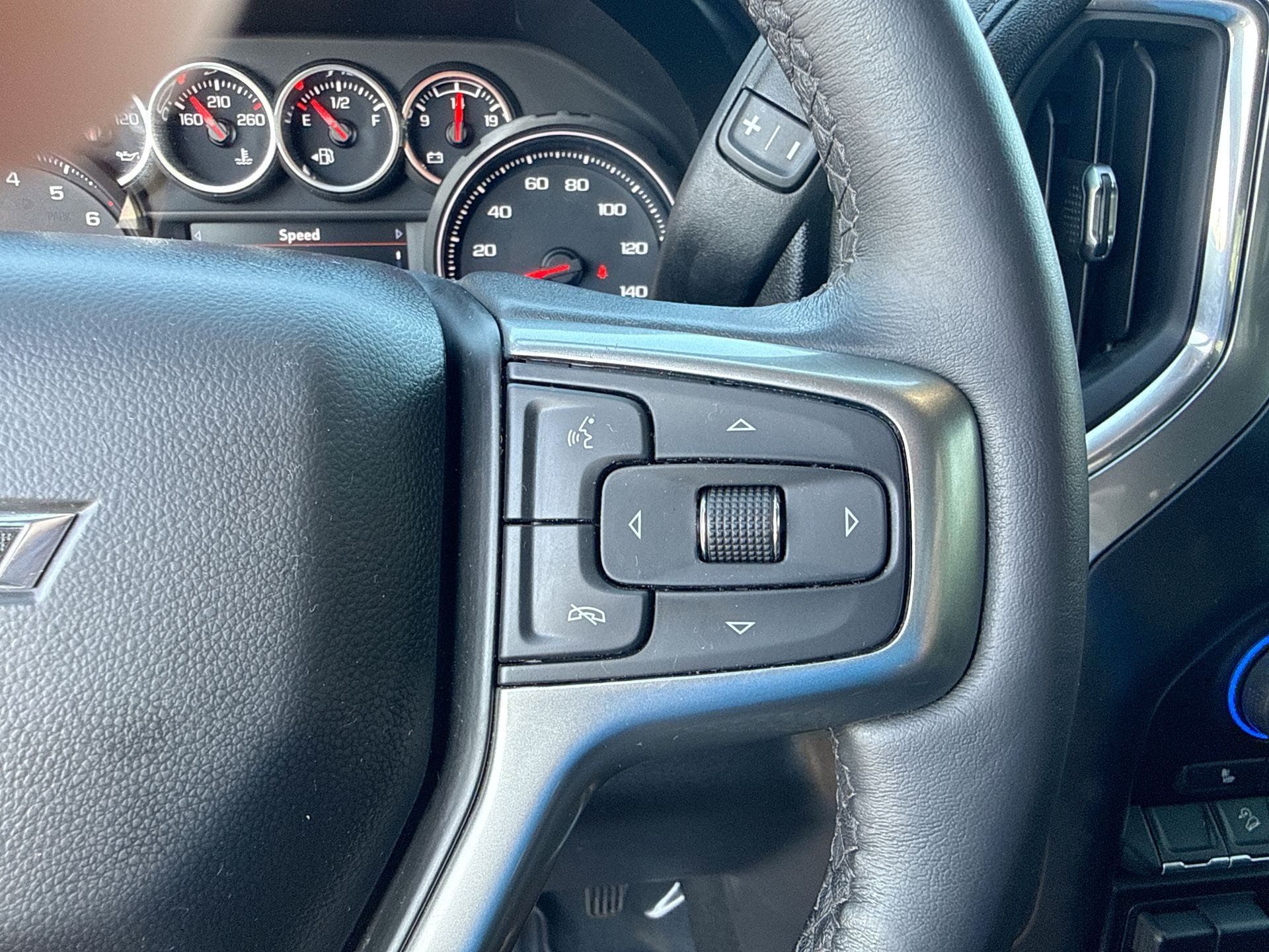 Used 2021 Chevrolet Silverado 1500 RST w/ All Star Edition Plus AWD/4WD image 9