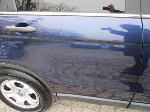 Used 2011 Honda CR-V LX image 19