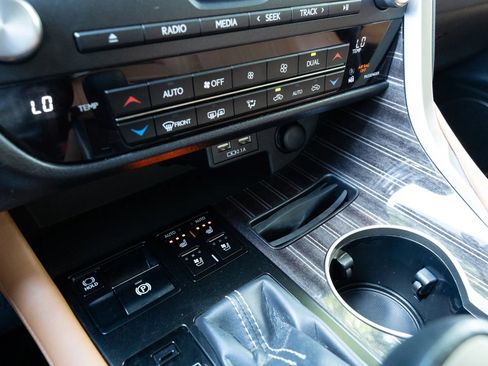 Used 2021 Lexus RX 350 FWD w/ Luxury Package image 36