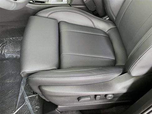 New 2026 Subaru Ascent Limited AWD/4WD image 20