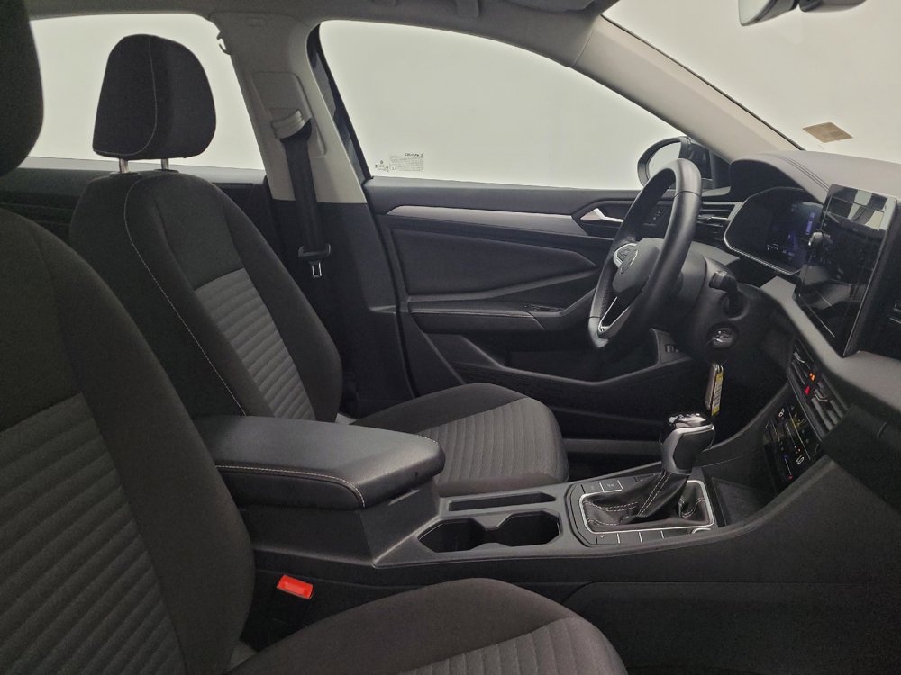 Used 2025 Volkswagen Jetta S FWD image 21