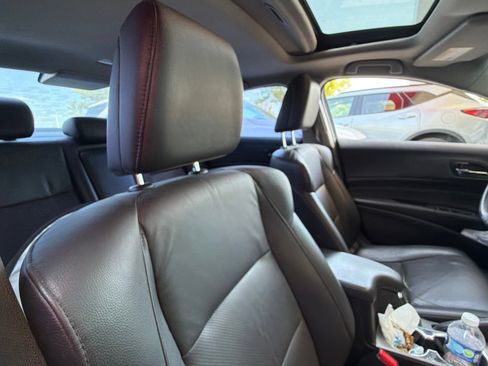 Used 2015 Acura ILX FWD image 24