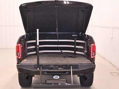 Used 2016 Ford F150 Lariat w/ Equipment Group 502A Luxury AWD/4WD image 42