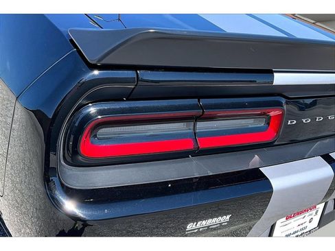Used 2023 Dodge Challenger SRT Hellcat RWD image 36