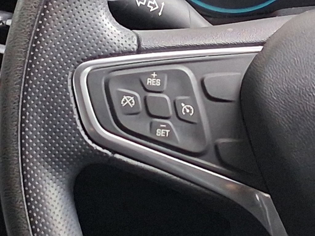Used 2022 Chevrolet Malibu LT FWD image 11