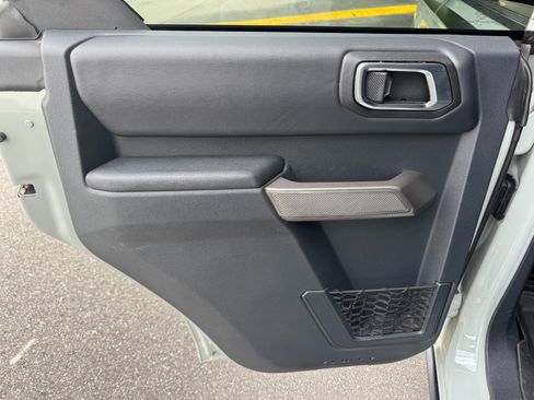 Used 2021 Ford Bronco First Edition AWD/4WD image 48