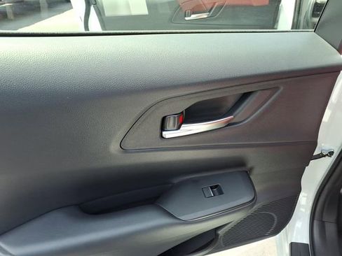 Used 2026 Toyota Prius FWD image 6