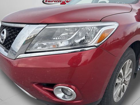 Used 2015 Nissan Pathfinder SL w/ SL Tech Package image 41