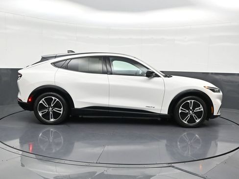 Used 2023 Ford Mustang Mach-E Premium image 7