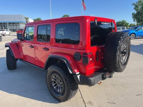 Used 2024 Jeep Wrangler Unlimited Rubicon 392 image 5