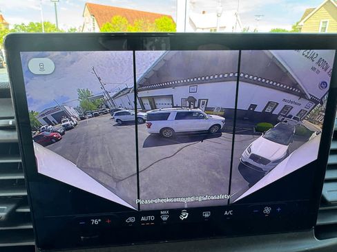 Used 2025 Ford Transit 250 148 Medium Roof w/ Load Area Protection Package RWD image 4