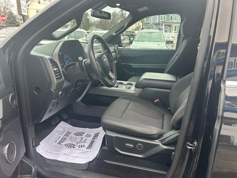 Used 2018 Ford Expedition XLT AWD/4WD image 13