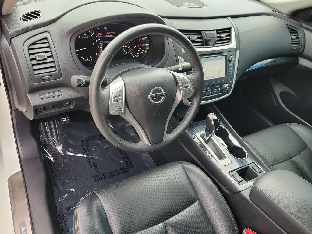 Used 2016 Nissan Altima 2.5 SL w/ 2.5 Technology w/LED Package FWD image 25