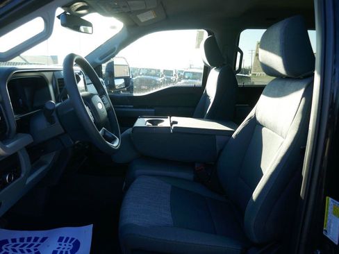 New 2026 Ford F250 XLT w/ XLT Premium Package image 16