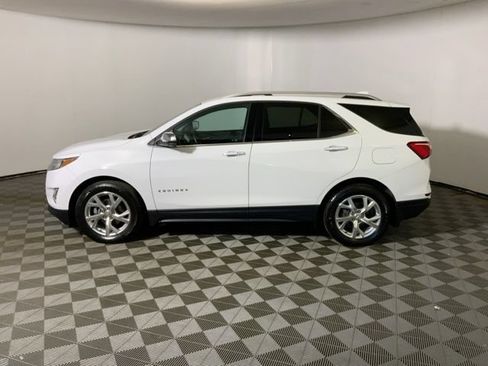 Used 2020 Chevrolet Equinox Premier FWD image 11