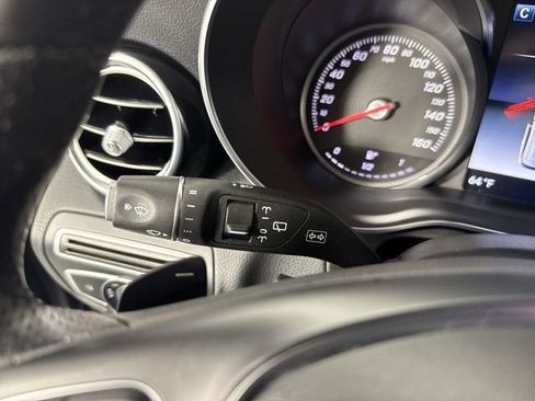 Used 2019 Mercedes-Benz GLC 300 4MATIC image 14