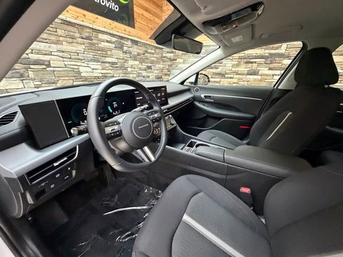 Certified 2025 Hyundai Sonata SEL image 10