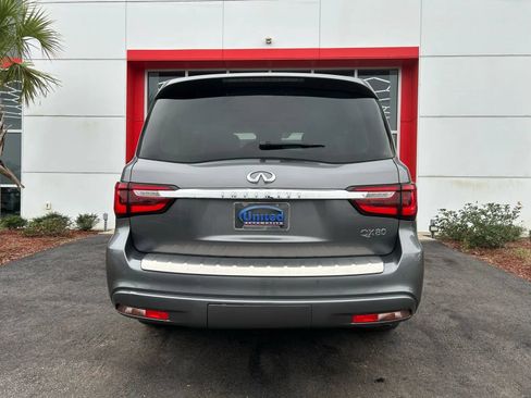 Used 2018 INFINITI QX80 2WD w/ Driver Assistance Package image 5