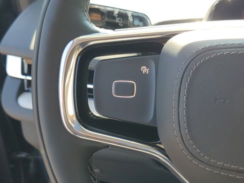 New 2027 Lincoln Navigator Reserve AWD/4WD image 17
