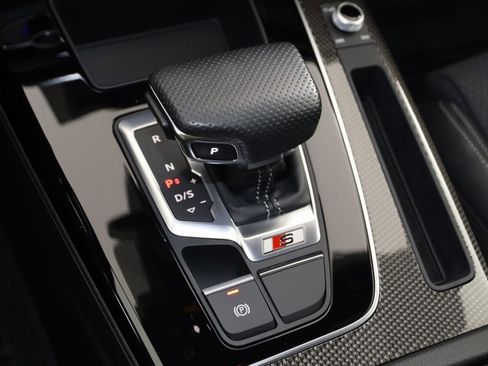 Used 2022 Audi SQ5 Premium image 7