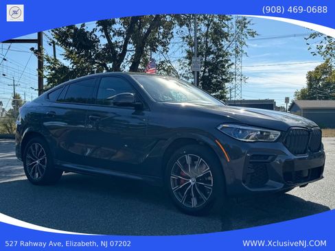 Used 2022 BMW X6 M50i w/ Executive Package image 5