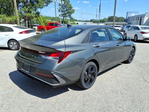 New 2026 Hyundai Elantra Sport FWD image 3